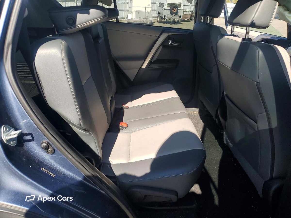 Toyota RAV 4 2013