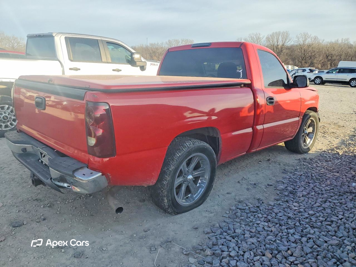 Chevrolet Silverado 2004