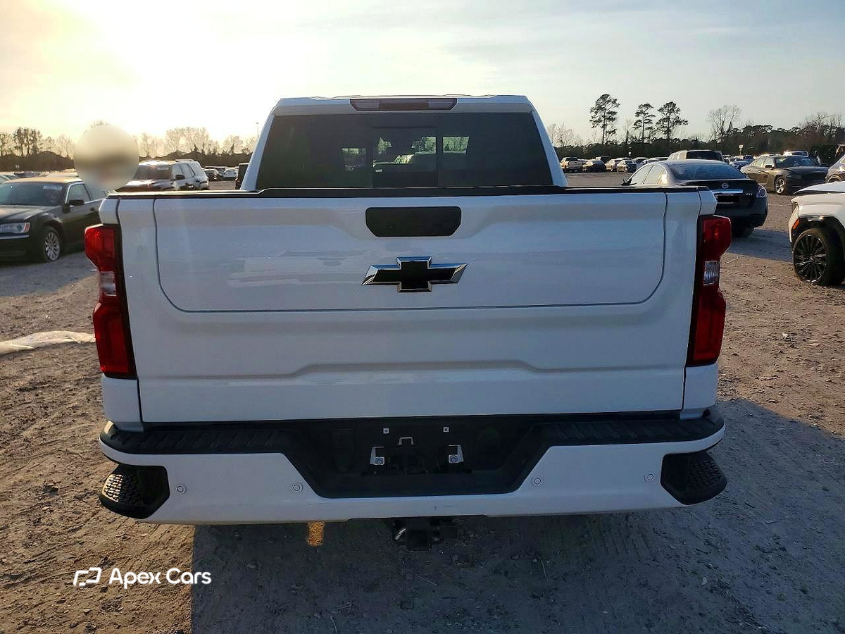 Chevrolet Silverado 2024