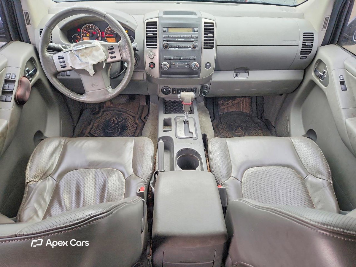 Nissan Navara (Frontier) 2010
