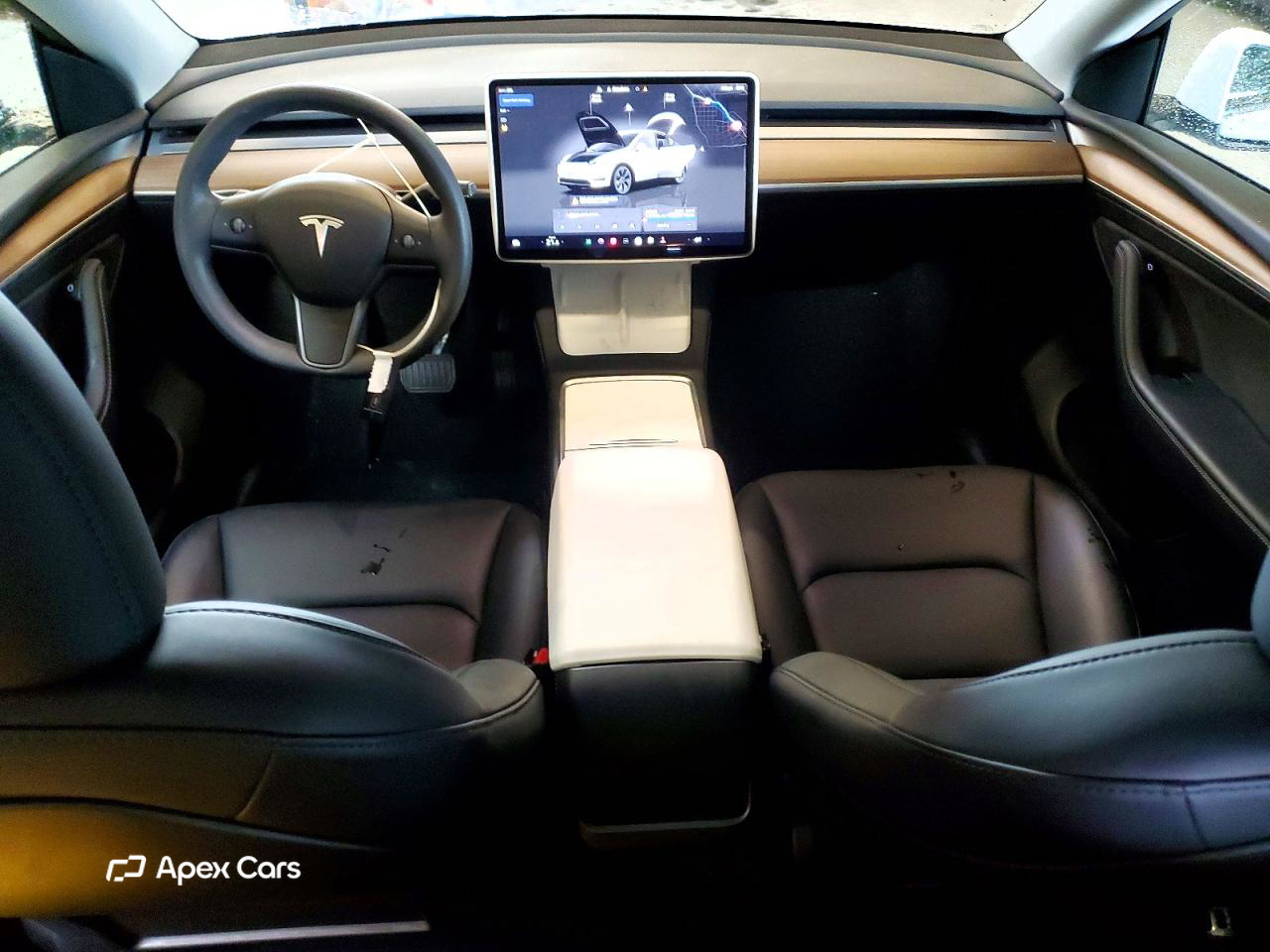 Tesla Model Y 2024