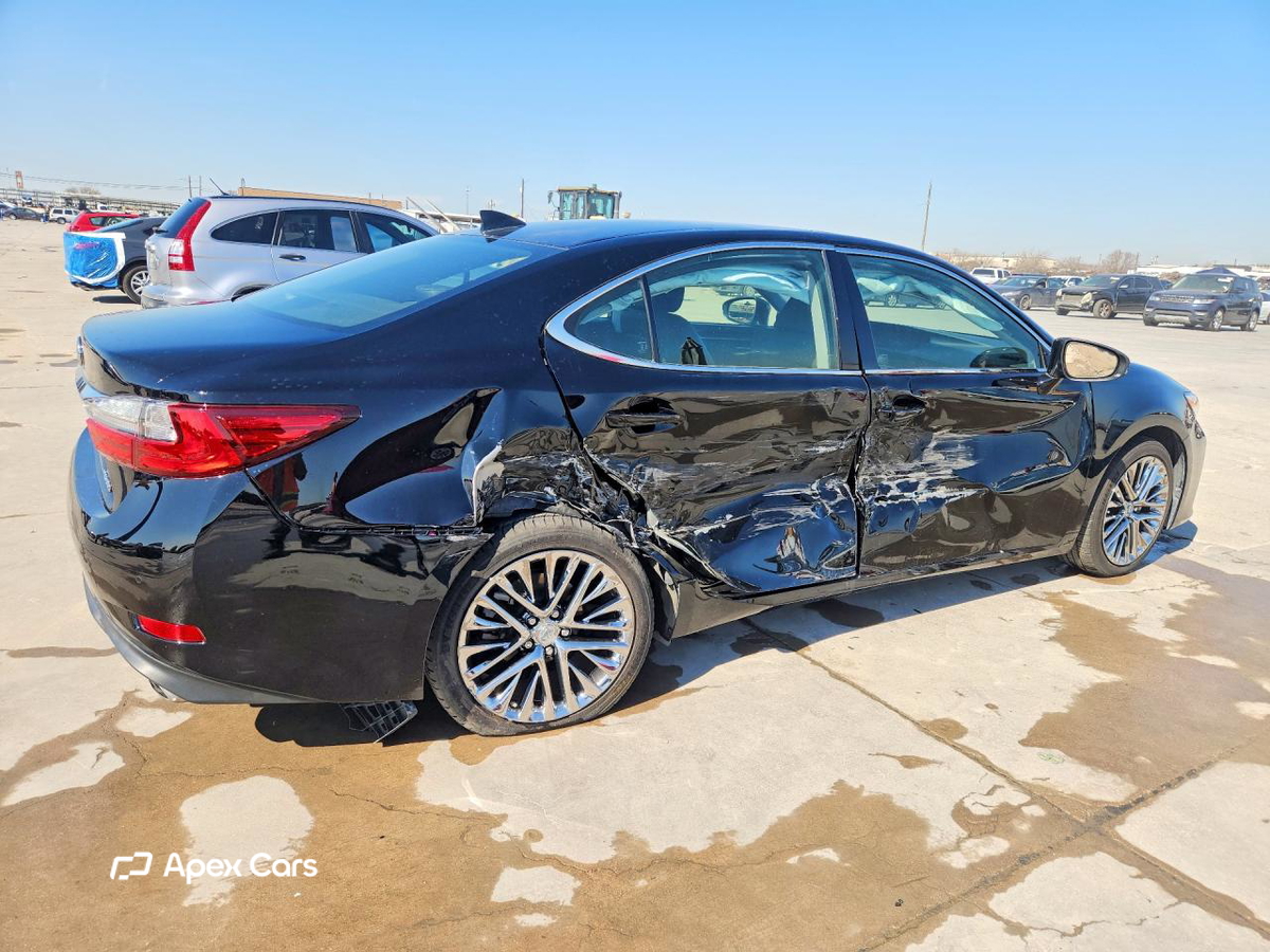 Lexus ES 2016