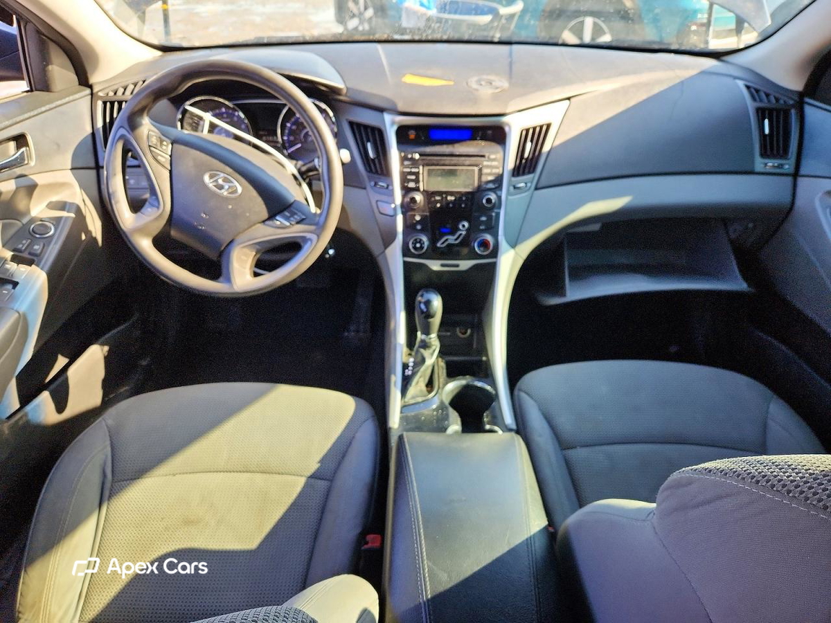 Hyundai Sonata 2013