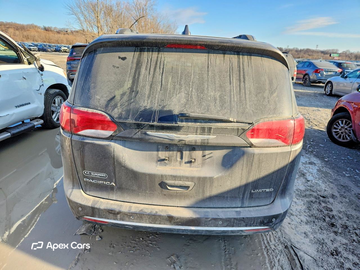 Chrysler Pacifica 2017