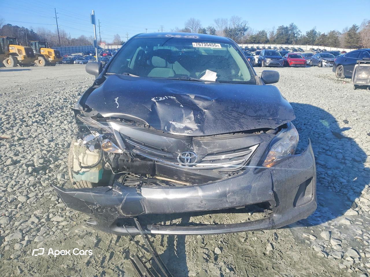 Toyota Corolla 2013