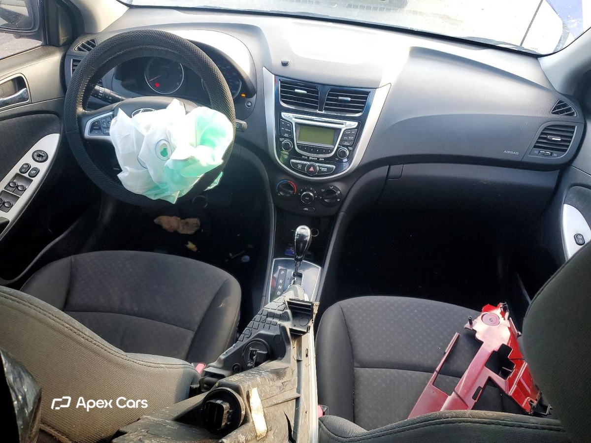 Hyundai Accent 2013