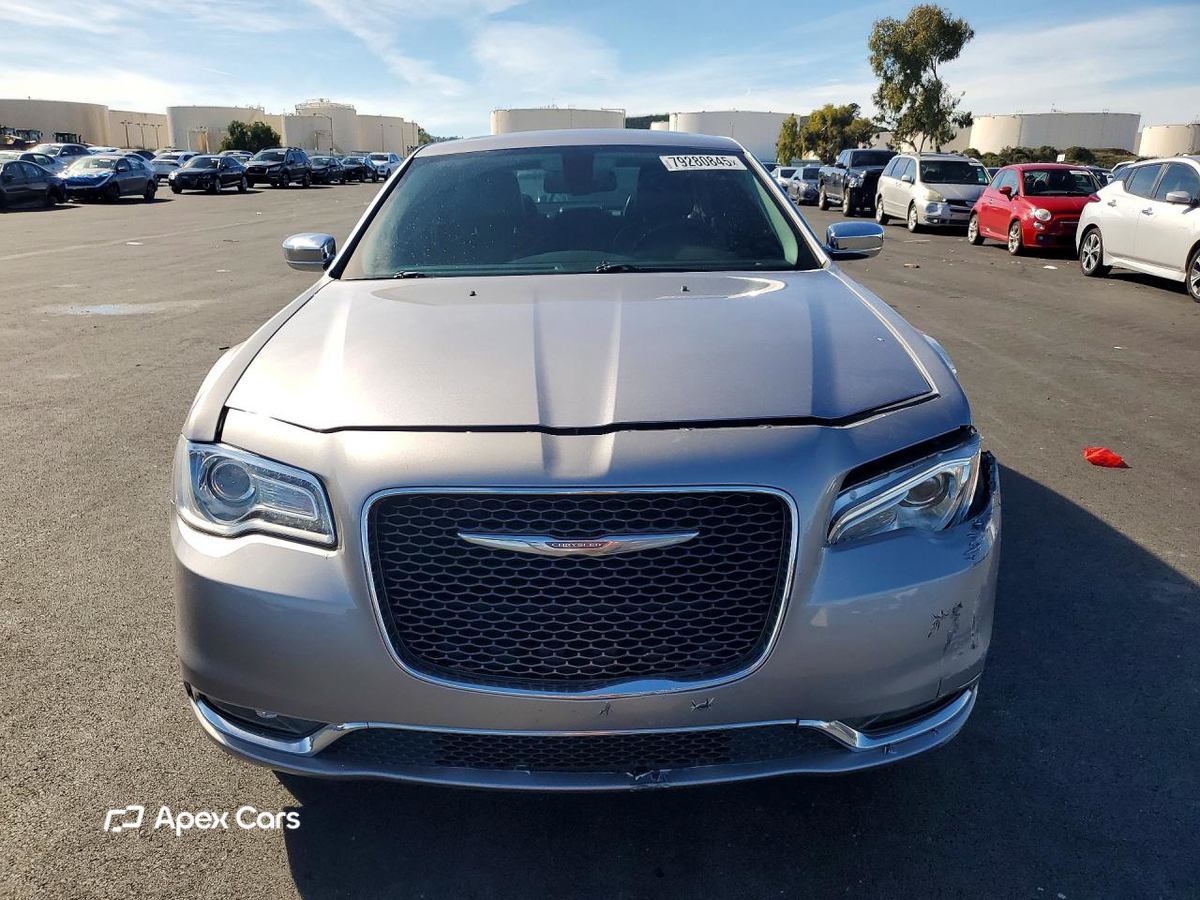 Chrysler 300 2016