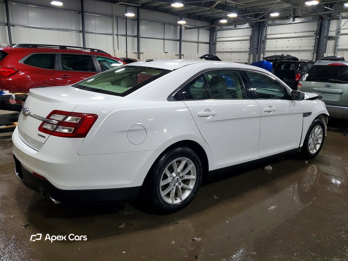 Ford Taurus 2015