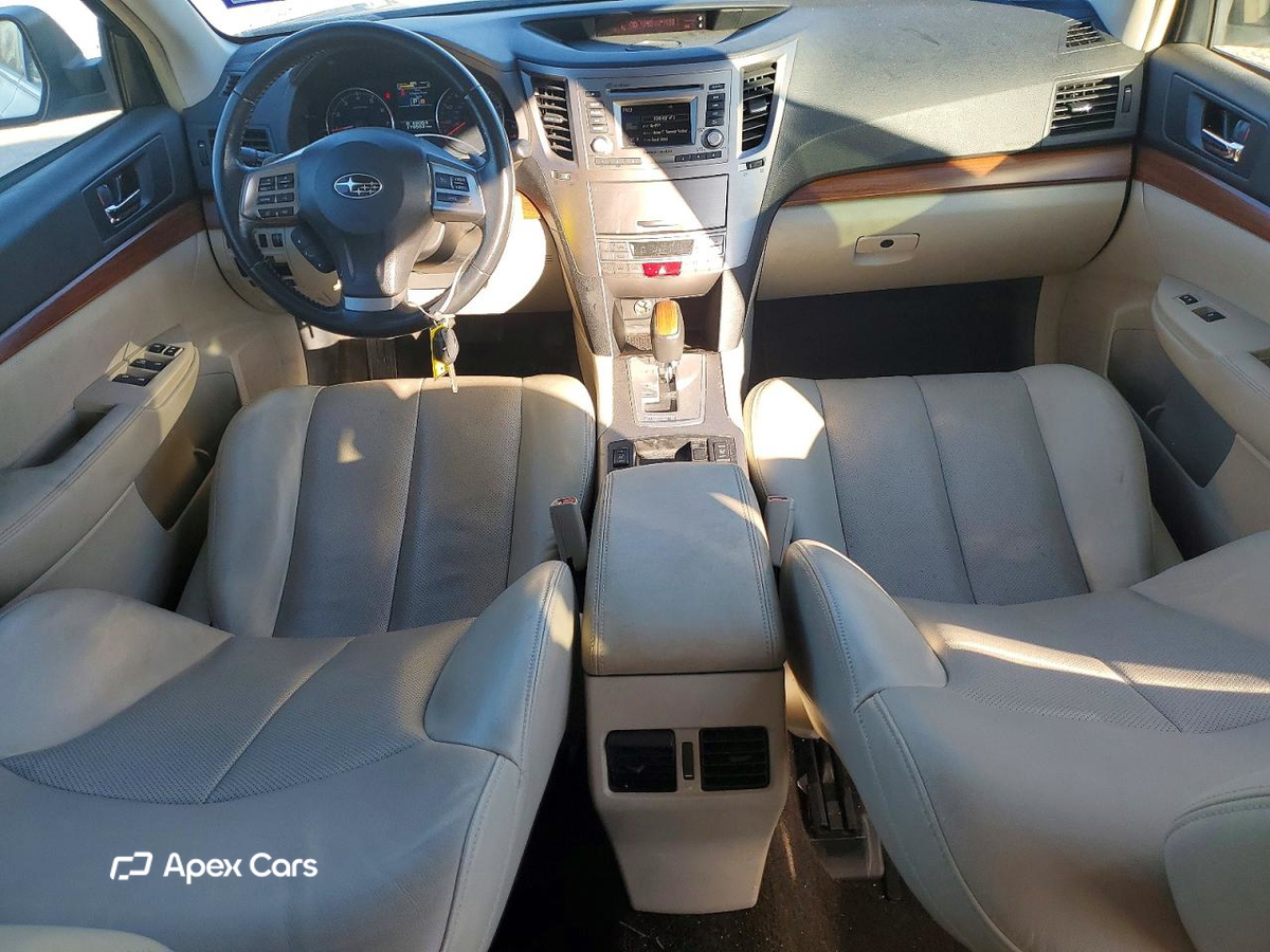 Subaru Outback 2014