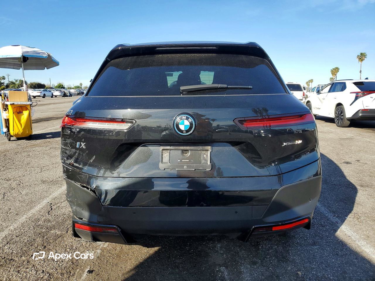 BMW iX 2024