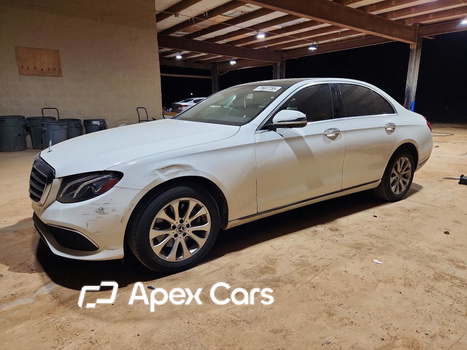Mercedes-Benz E-klasse 2019 - Image 1 of 13