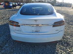 Tesla Model S 2015