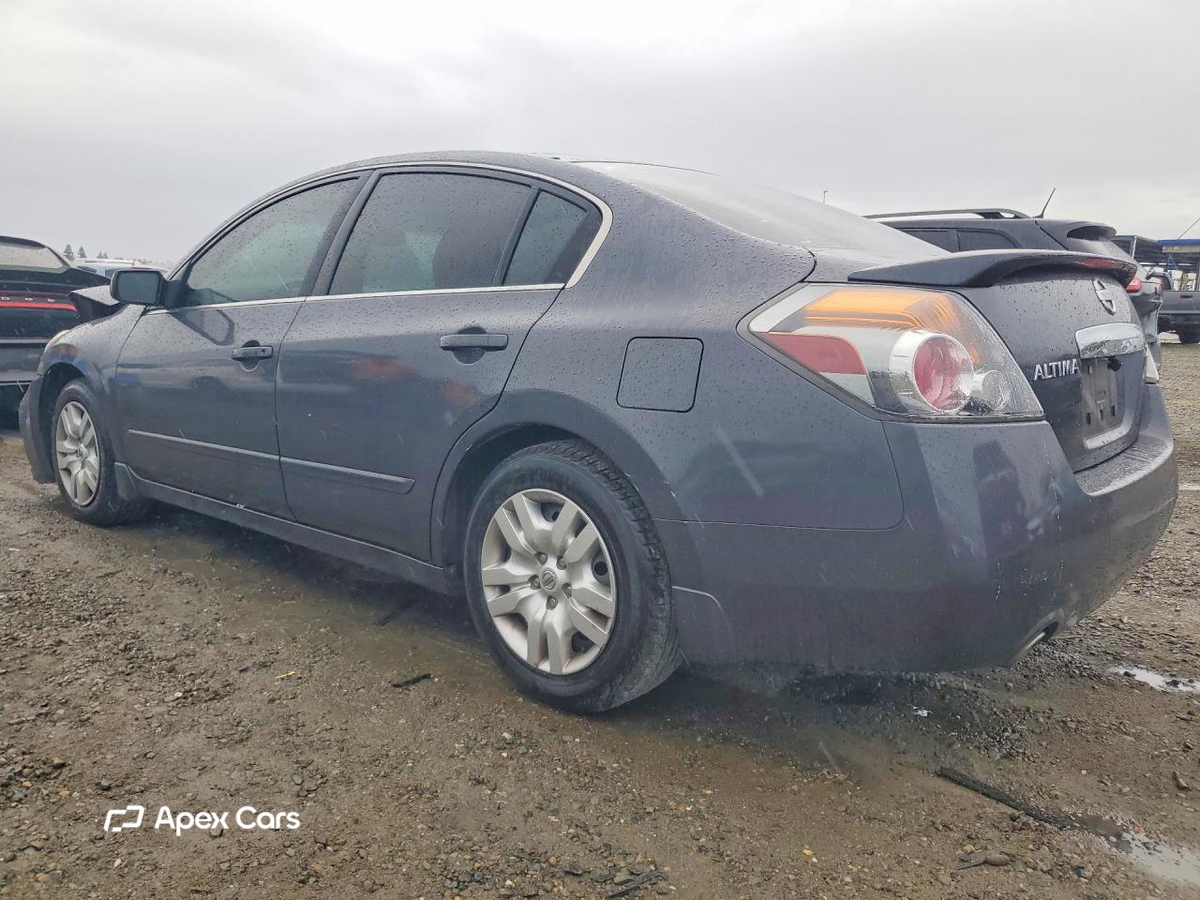Nissan Altima 2012