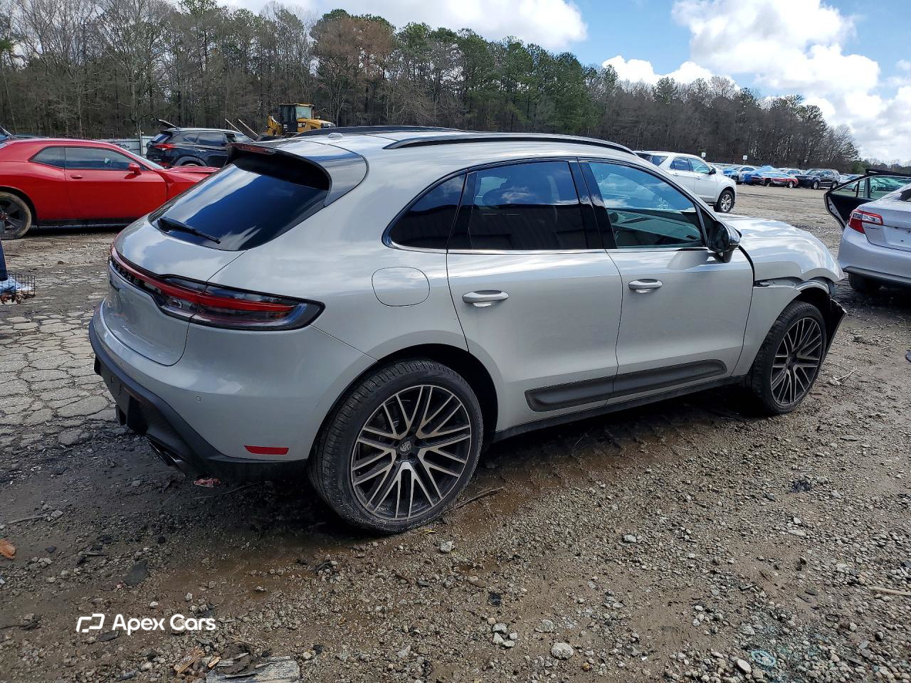 Porsche Macan 2025