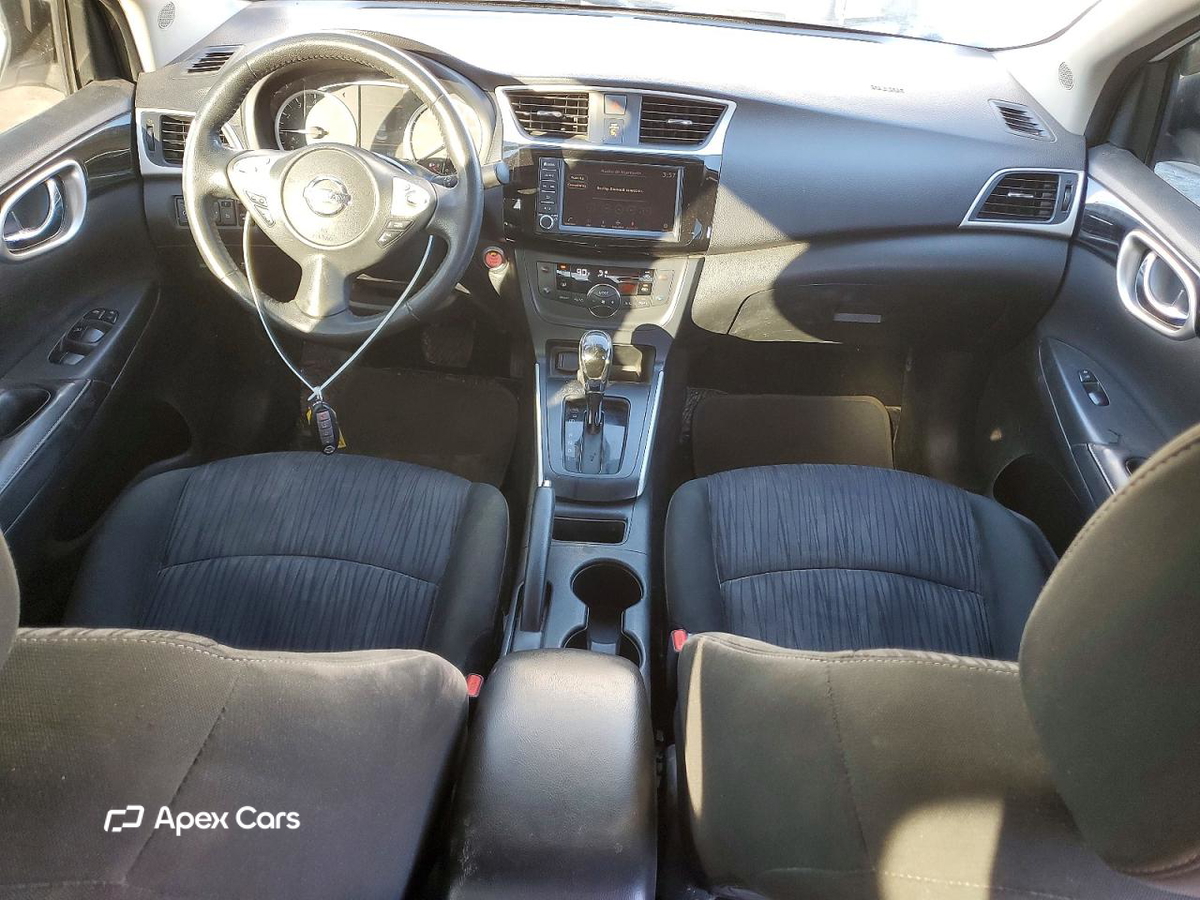 Nissan Sentra 2019