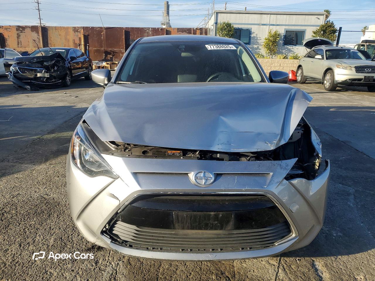 Toyota  2016