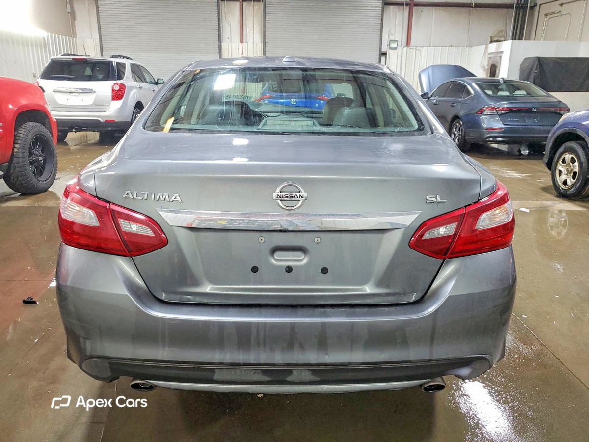 Nissan Altima 2018