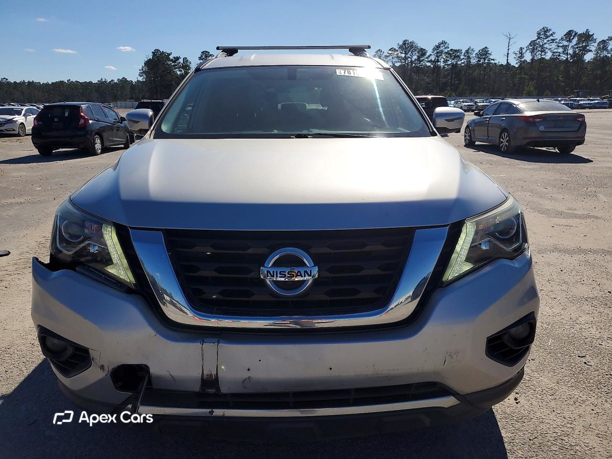 Nissan Pathfinder 2017