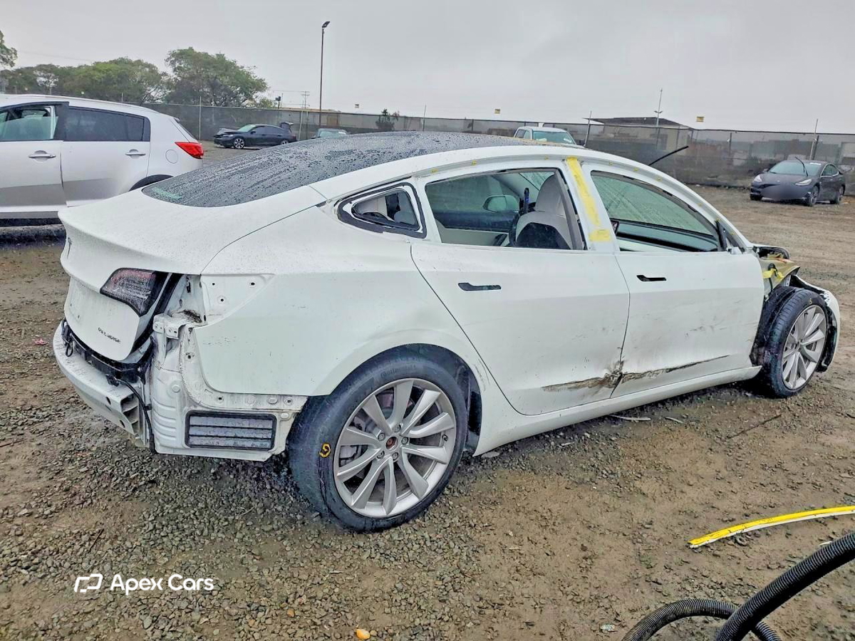 Tesla Model 3 2018