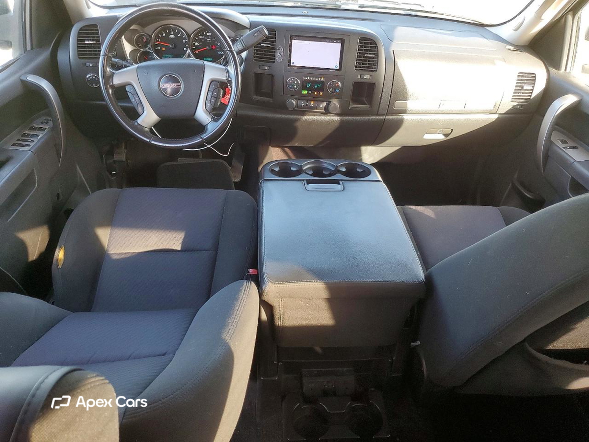 GMC Sierra 2010