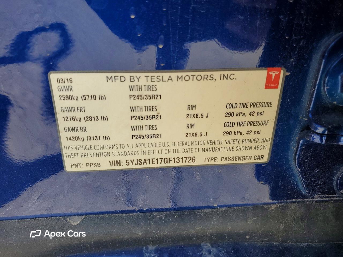 Tesla Model S 2016