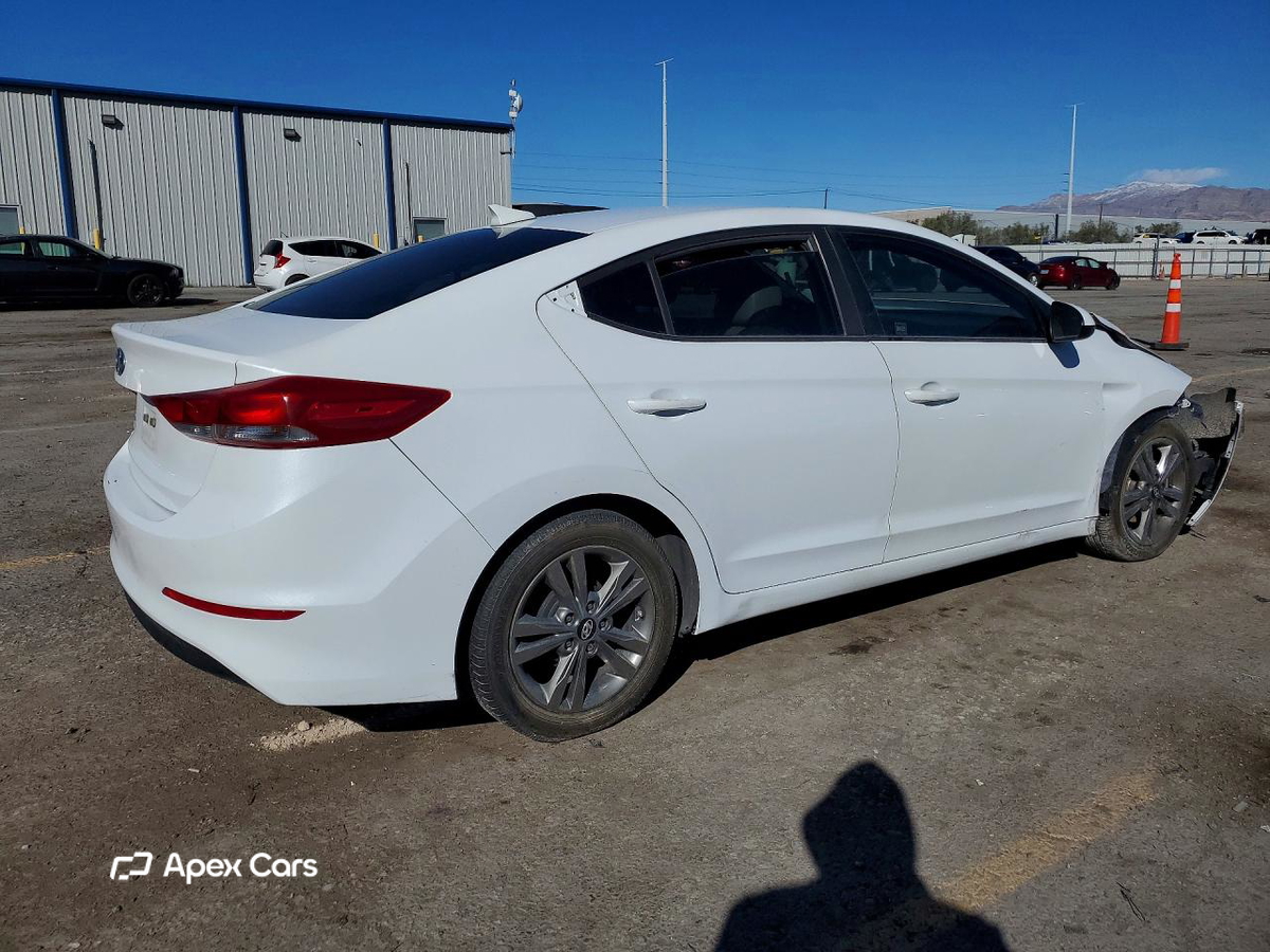 Elantra 2017