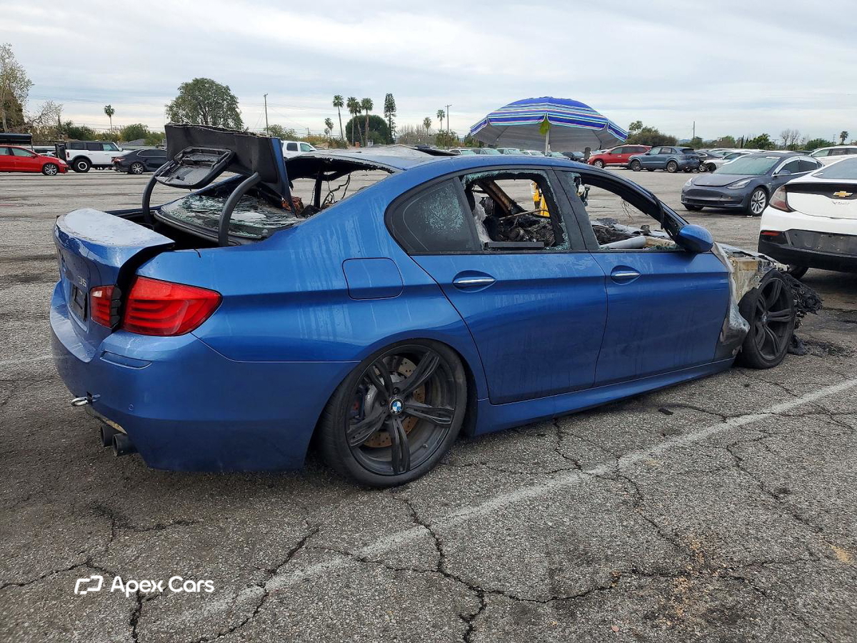 BMW M5 2014