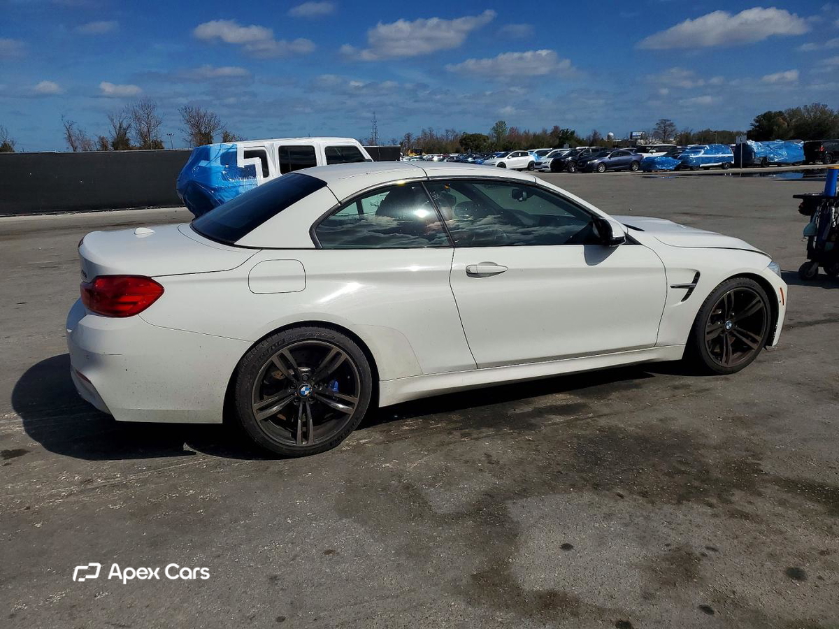 BMW M4 2015