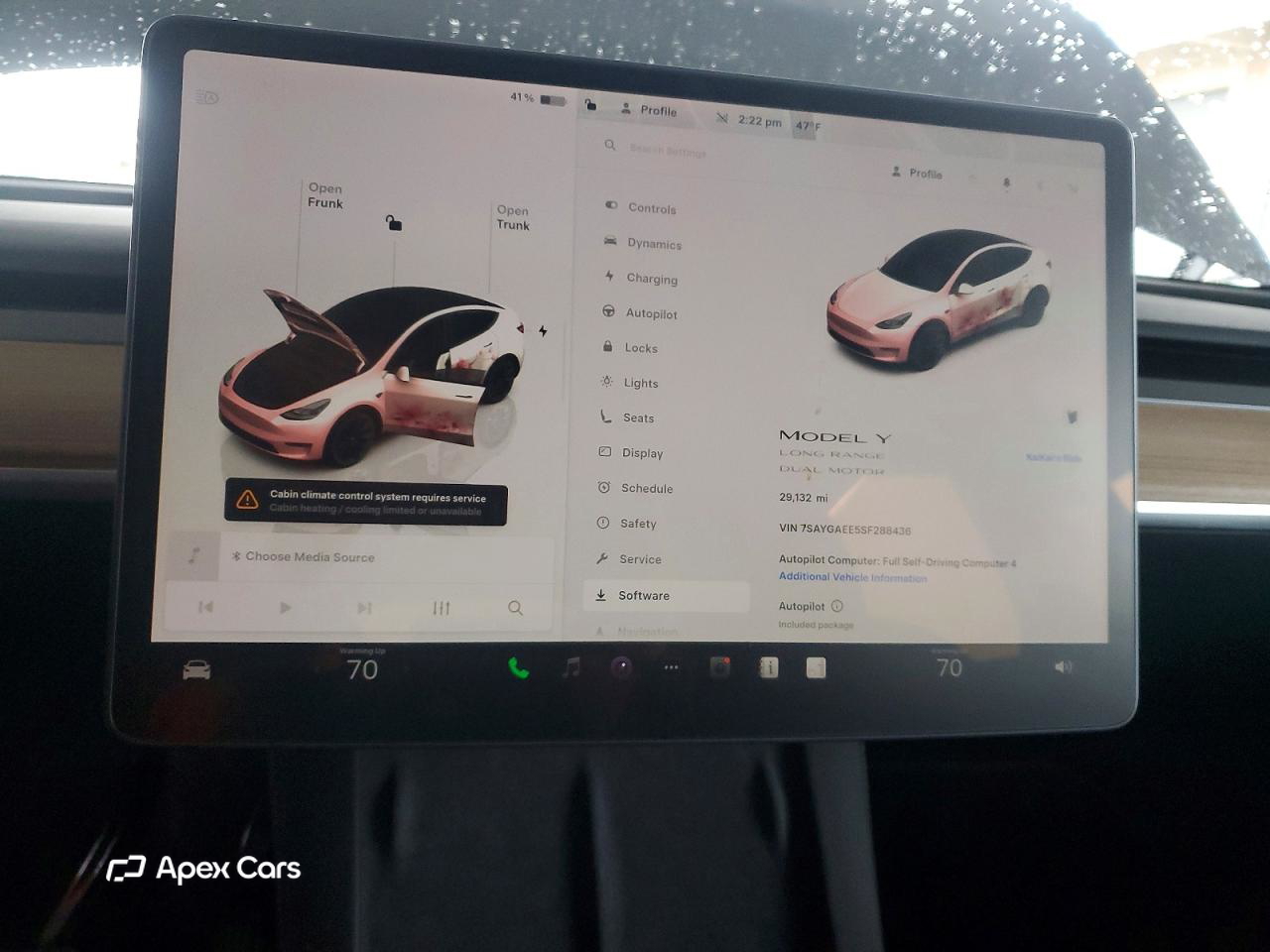 Tesla Model Y 2025