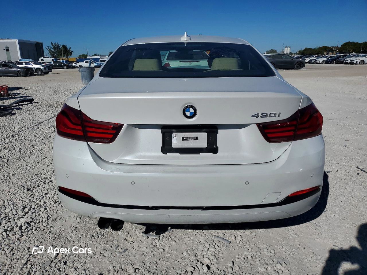 BMW Series 4 2020