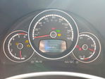 Volkswagen Beetle 2014