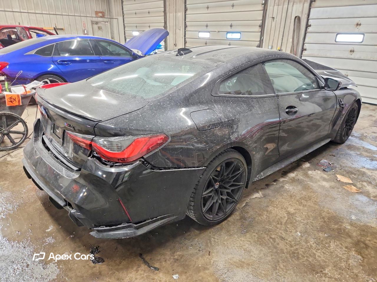 BMW M4 2023