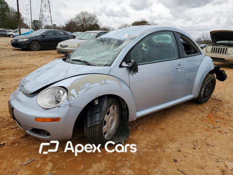 Volkswagen Beetle 2010 - Image 1 of 13