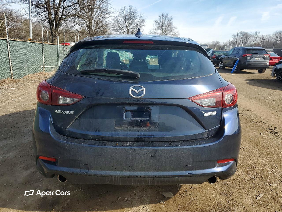 Mazda 3 2018