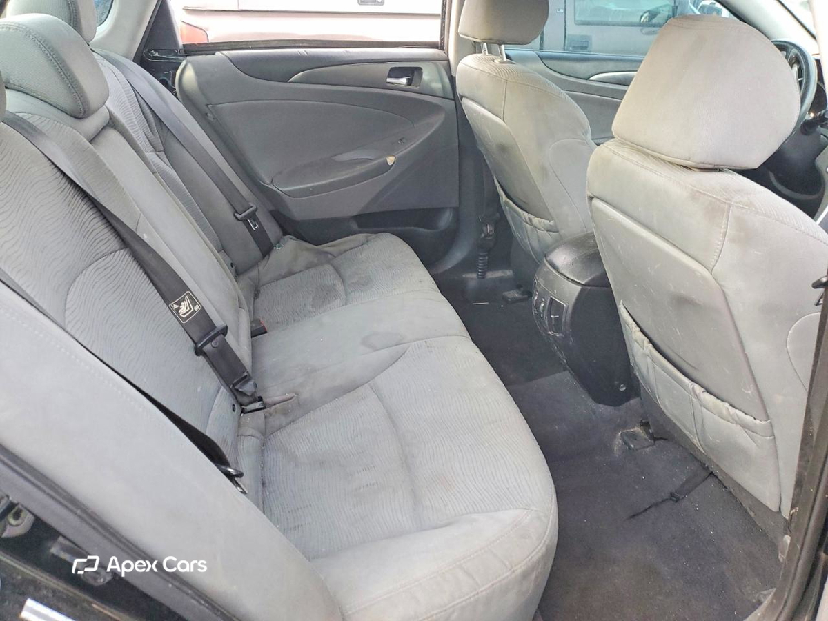 Hyundai Sonata 2011