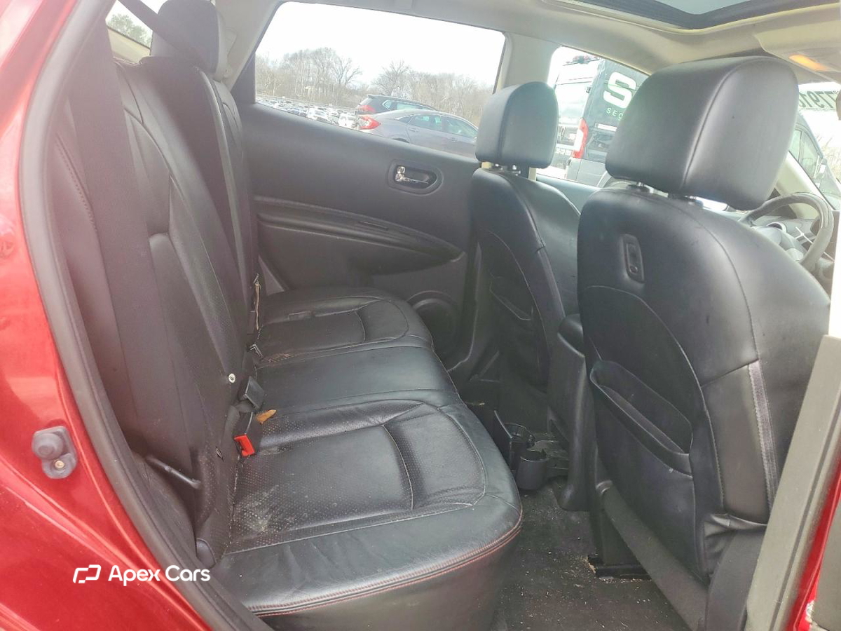 Nissan Rogue 2011