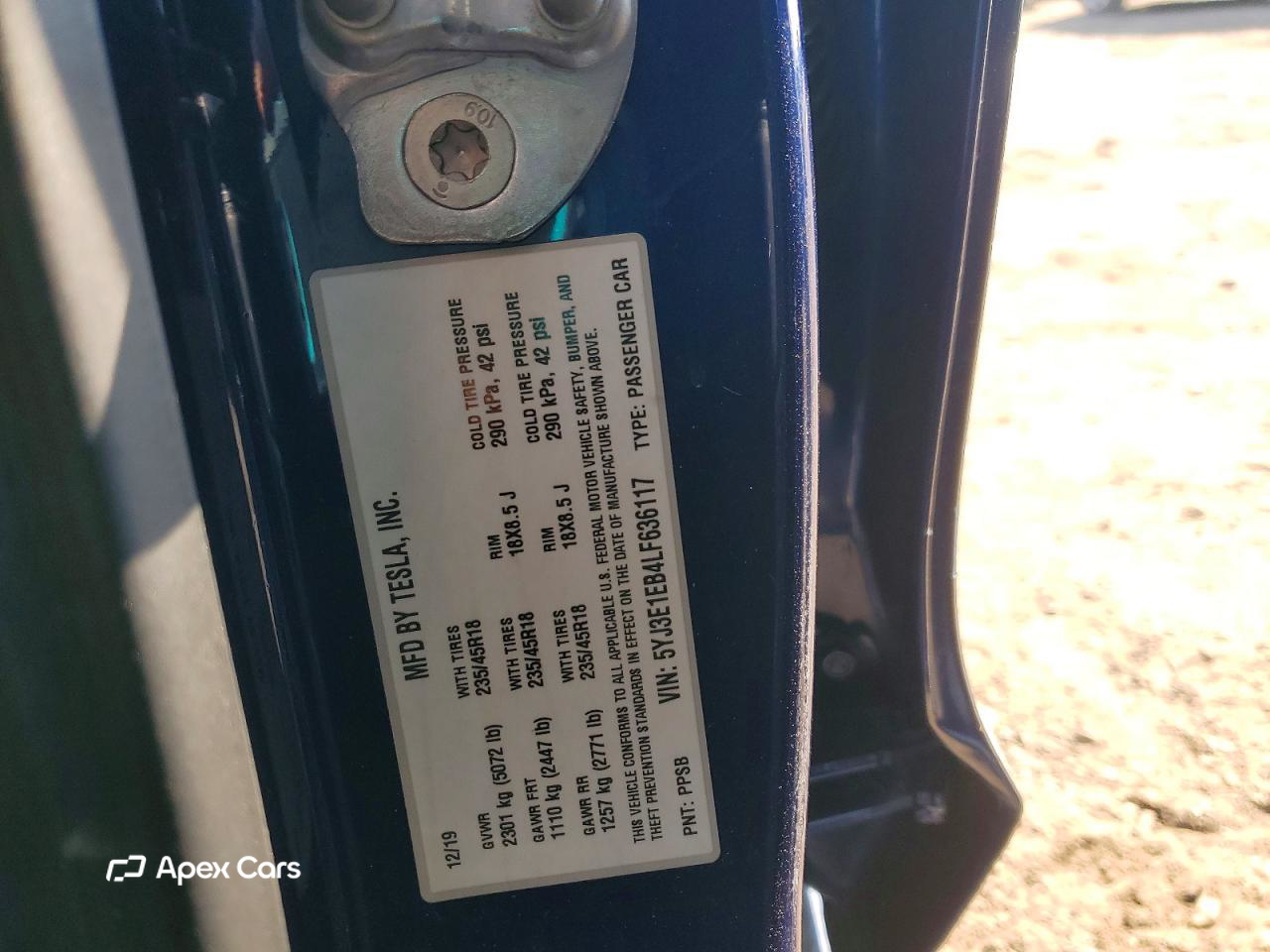 Tesla Model 3 2020