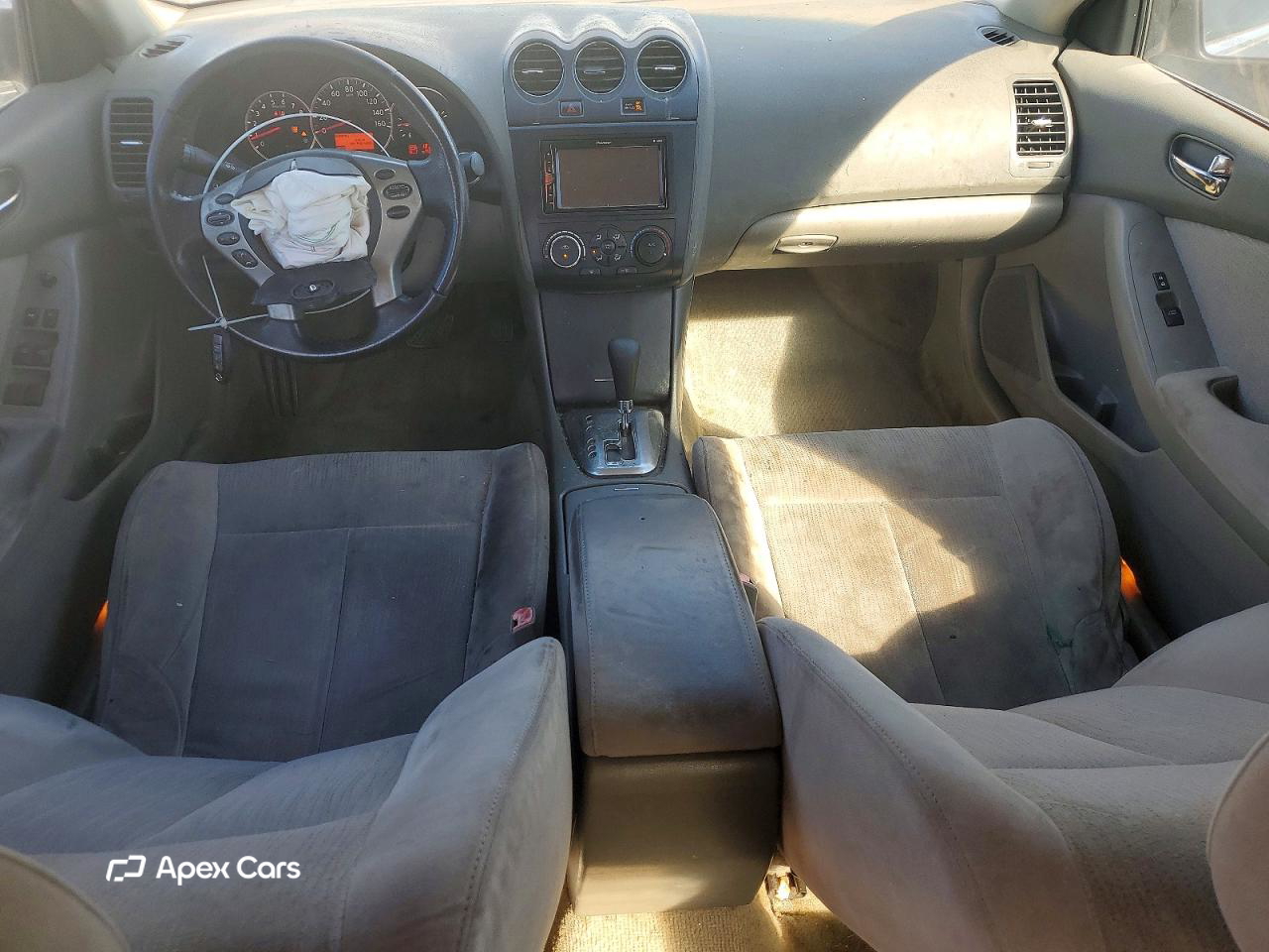 Nissan Altima 2012