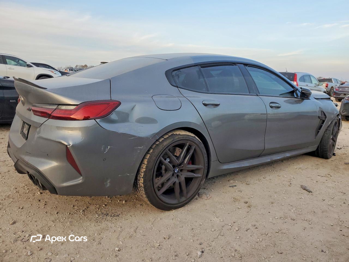 BMW M8 2025