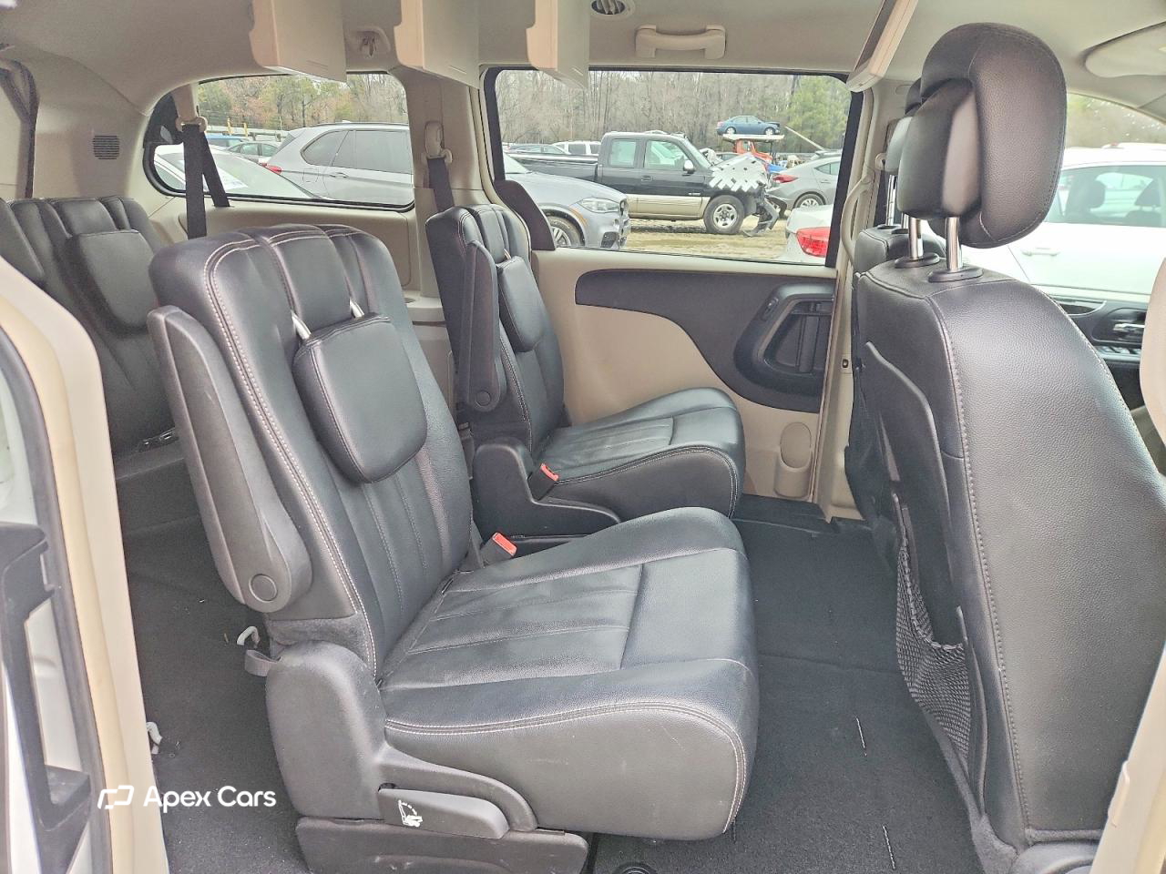 Chrysler Voyager 2016