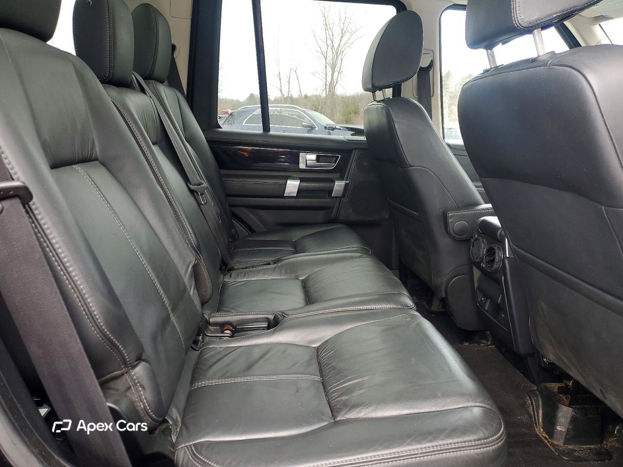 Land Rover LR4 2016