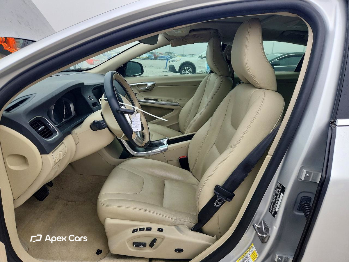Volvo S60 2015