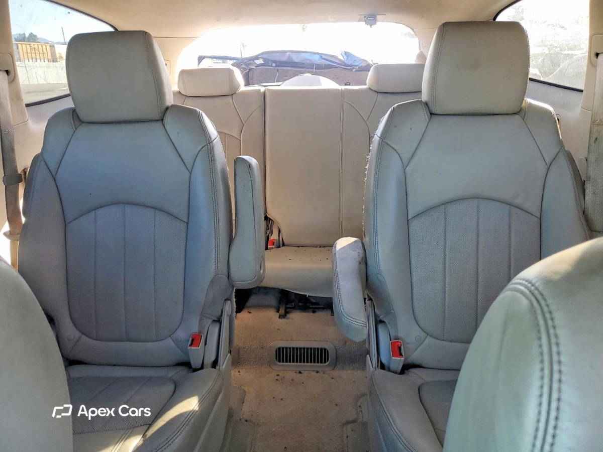 Buick Enclave 2011