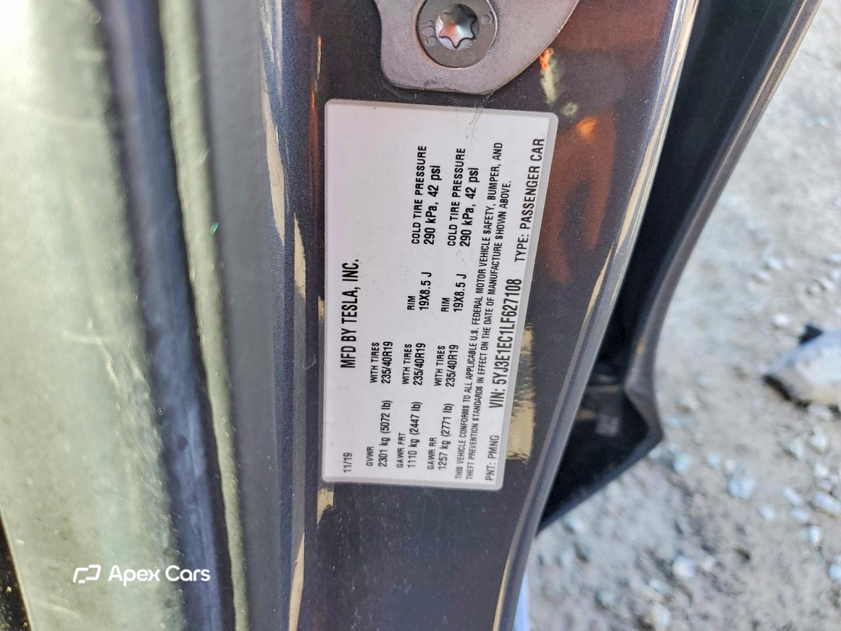 Tesla Model 3 2020