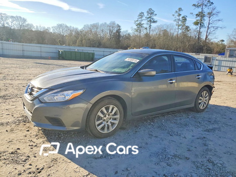 Nissan Altima 2018 - Image 1 of 5