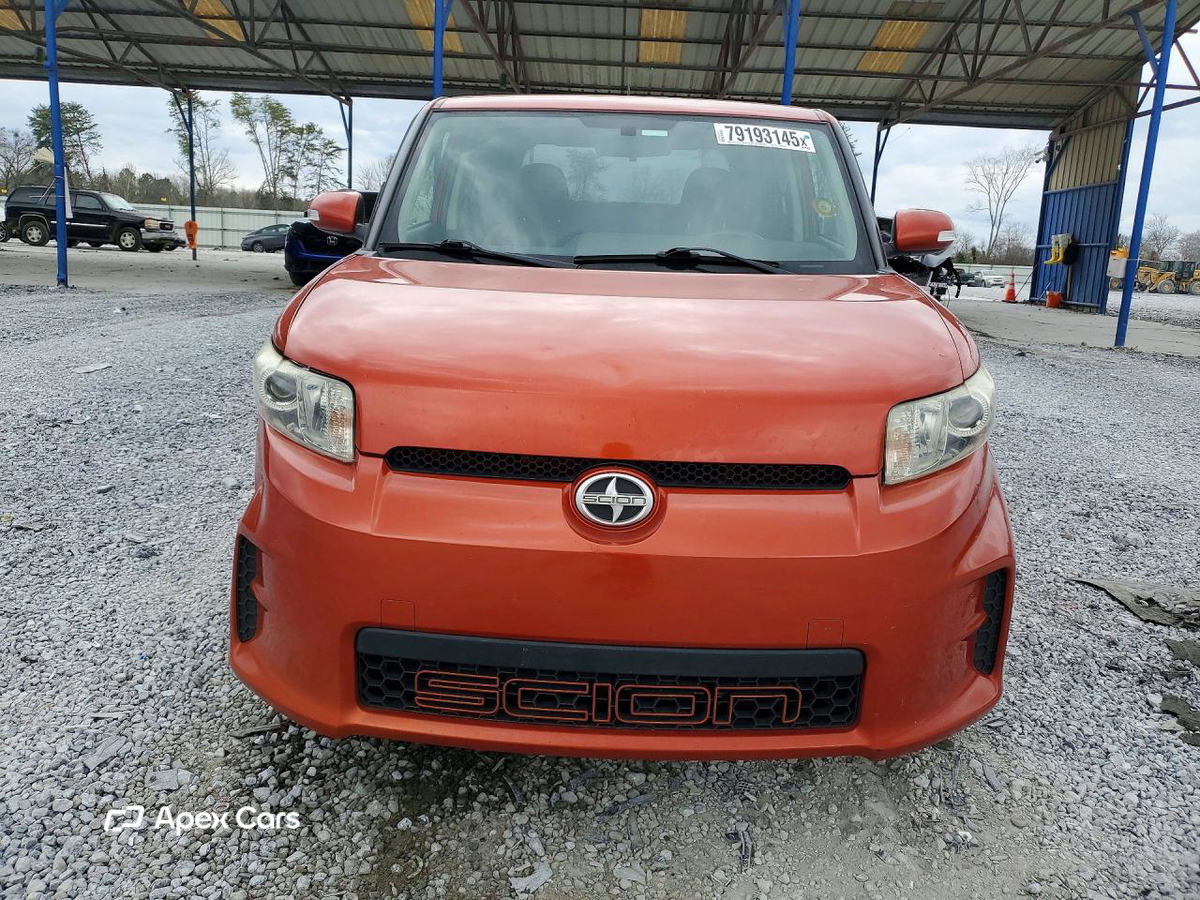 Scion xB 2012