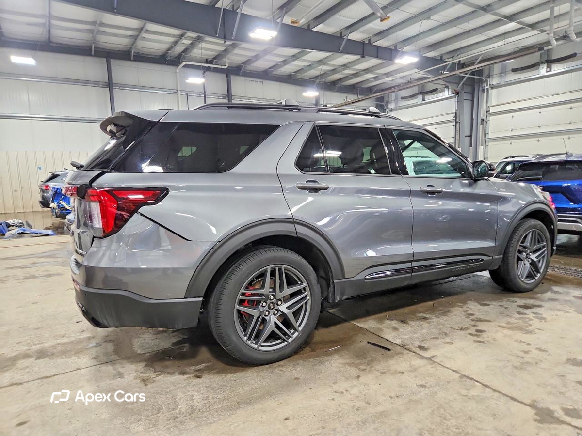Ford Explorer 2025