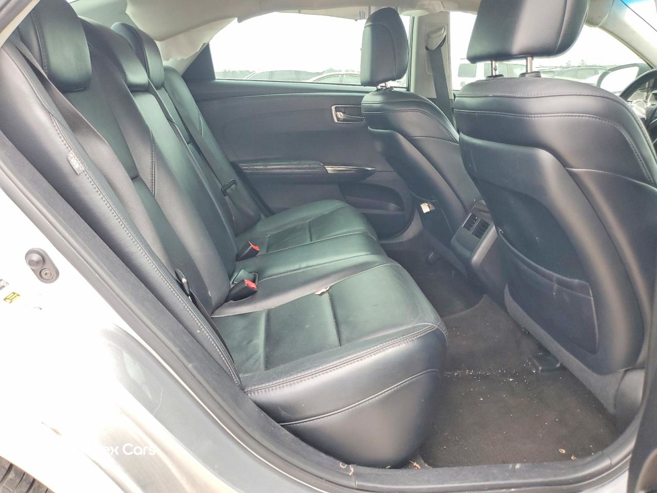 Toyota Avalon 2015