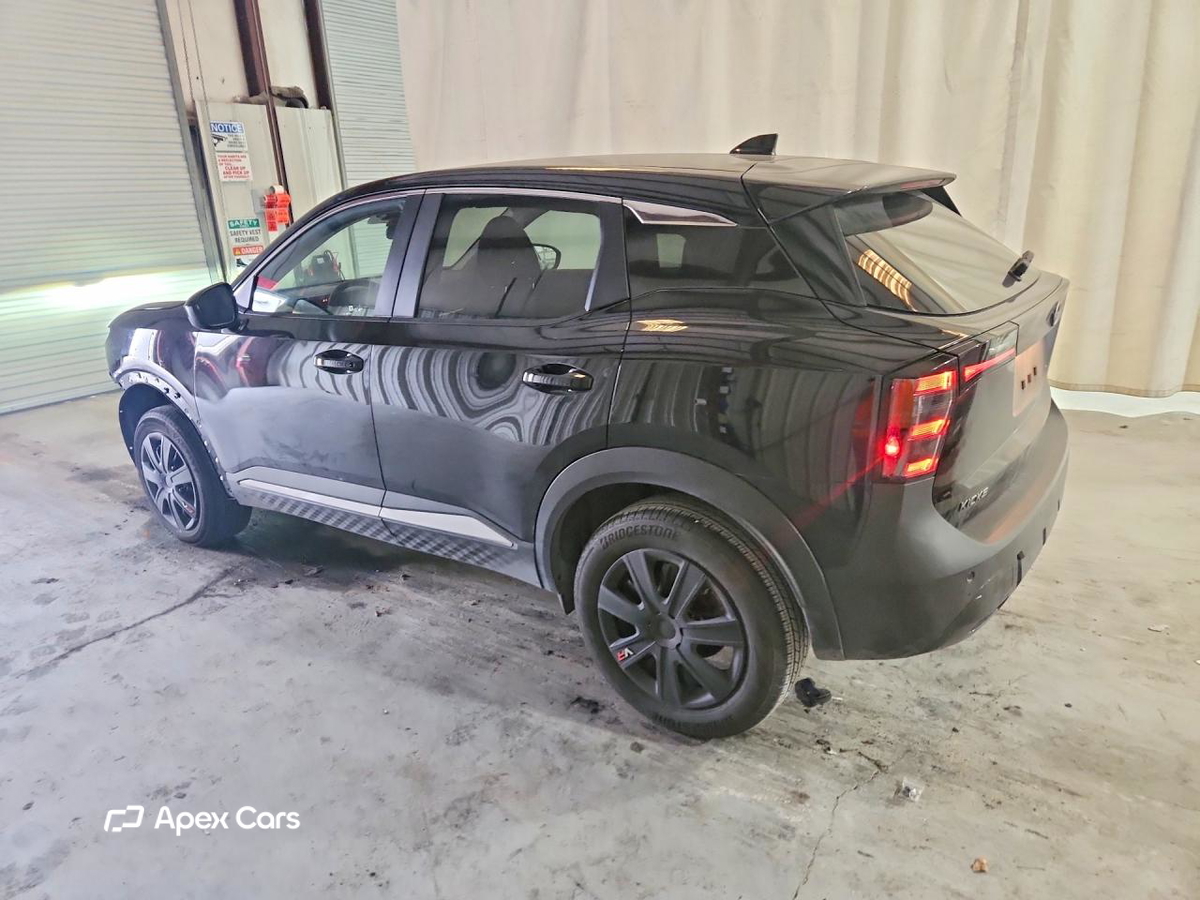 Nissan Kicks 2025