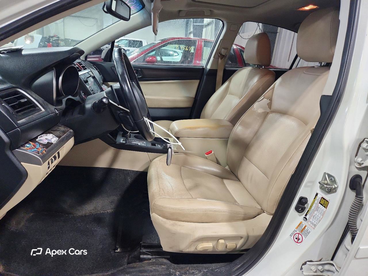 Subaru Legacy 2015